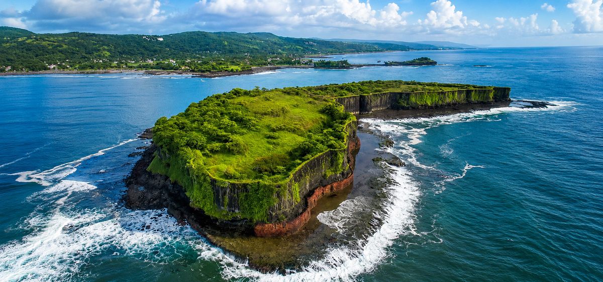 Suvarnadurg Fort