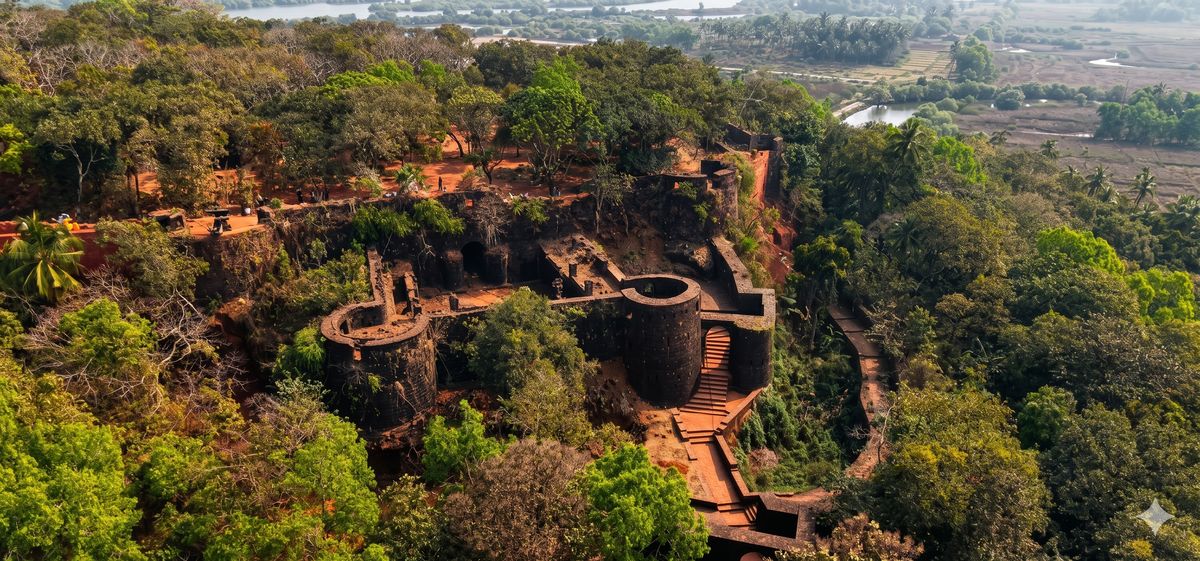 Yashwantgad Fort