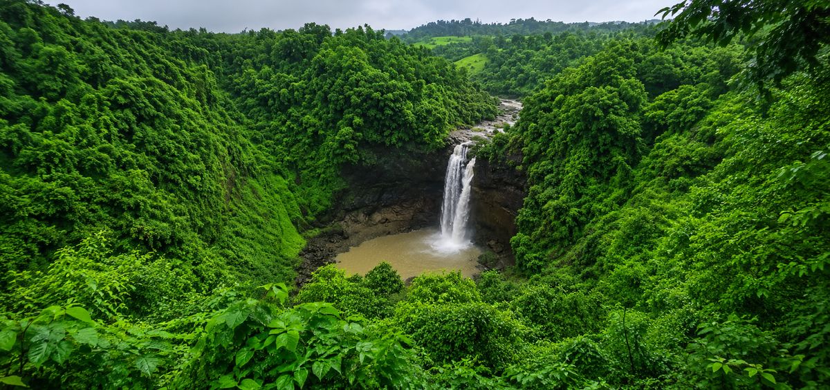 Dabhosa Waterfall